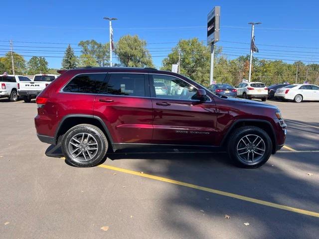 2020 Jeep Grand Cherokee Laredo E 4x4 2020 Jeep Grand Cherokee Laredo E 4x4