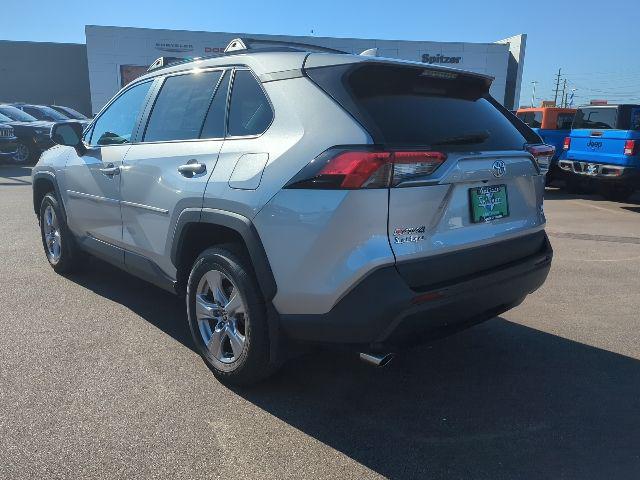 2022 Toyota RAV4 XLE 2022 Toyota RAV4 XLE