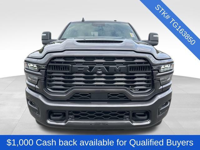 2026 RAM Ram 2500 RAM 2500 BLACK EXPRESS CREW CAB 4X4 64 BOX