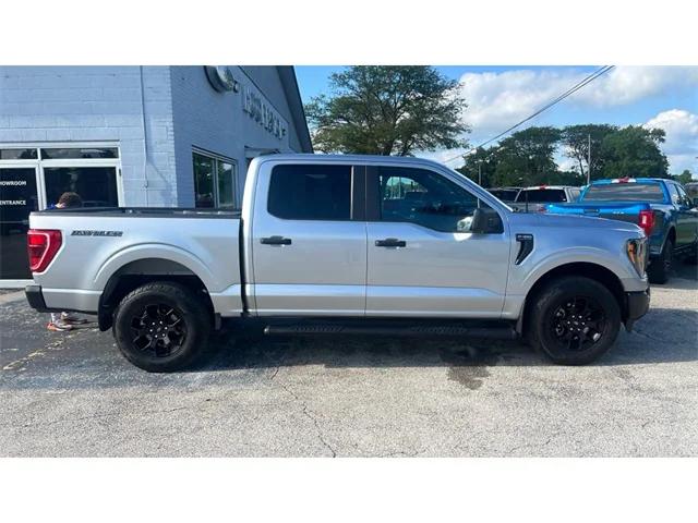 2023 Ford F-150 XL 2023 Ford F-150 XL