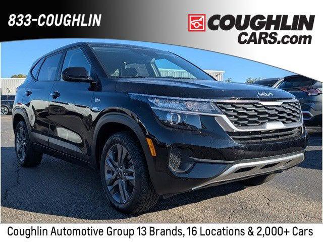 2023 Kia Seltos LX 2023 Kia Seltos LX