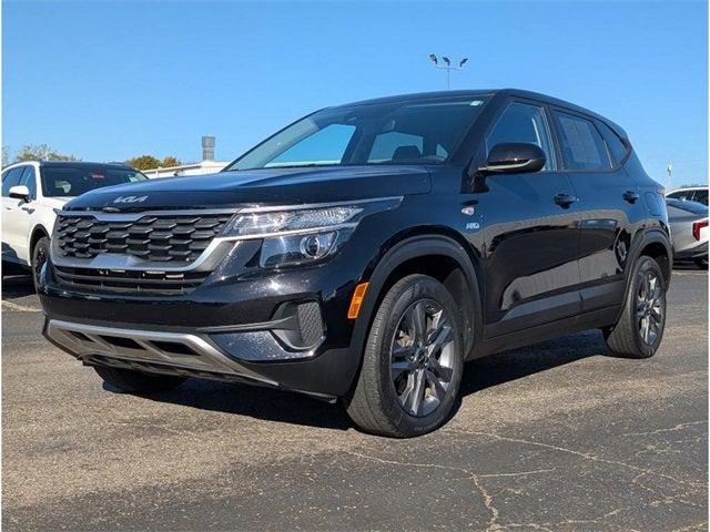 2023 Kia Seltos LX 2023 Kia Seltos LX