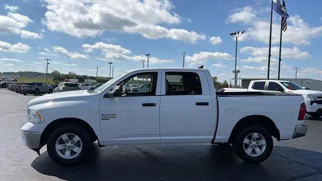 2023 Ram 1500 Classic SLT Crew Cab 4x4 5'7" Box