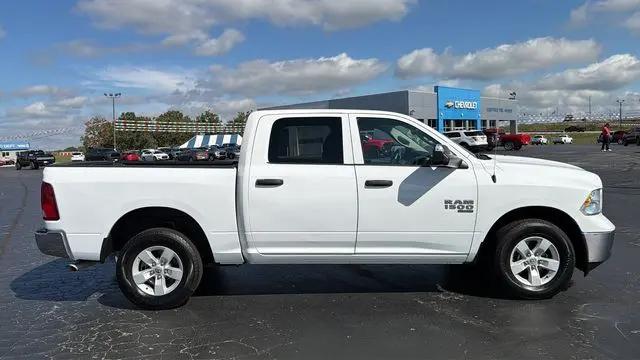 2023 Ram 1500 Classic SLT Crew Cab 4x4 5'7" Box