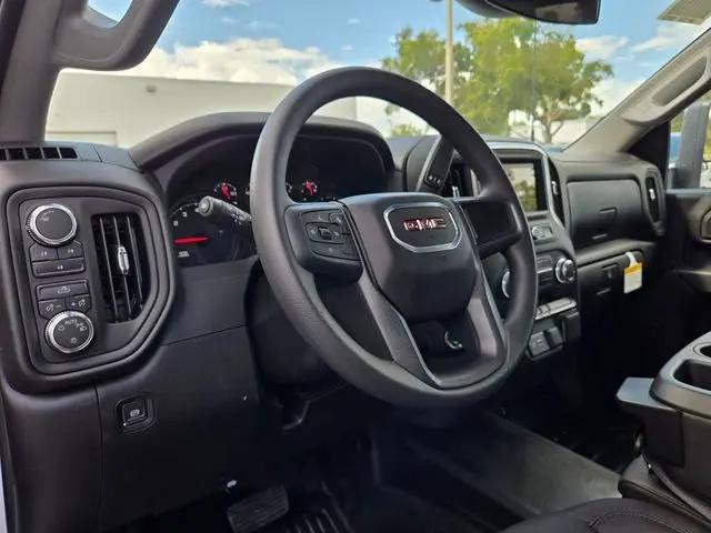 2026 GMC Sierra 2500HD Double Cab, Standard Bed, Pro, RWD