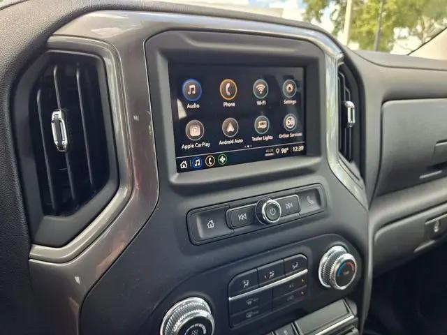2026 GMC Sierra 2500HD Double Cab, Standard Bed, Pro, RWD