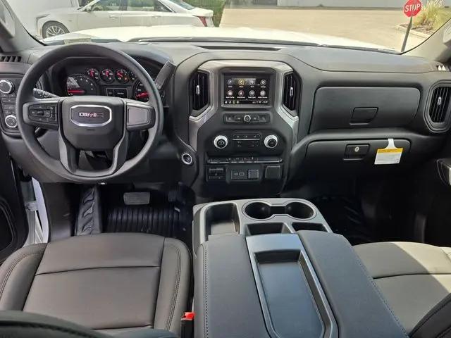 2026 GMC Sierra 2500HD Double Cab, Standard Bed, Pro, RWD
