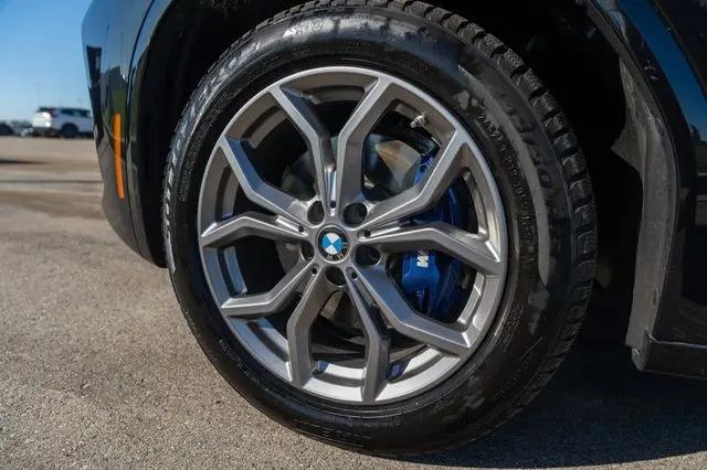 2023 BMW X3 M40i