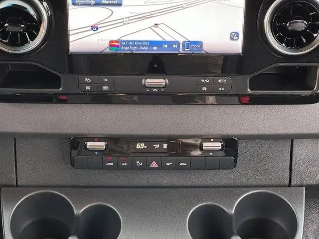 2025 Mercedes-Benz Sprinter 2500 High Roof 4-Cyl Diesel HO