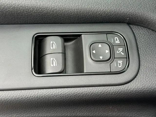 2025 Mercedes-Benz Sprinter 2500 High Roof 4-Cyl Diesel HO