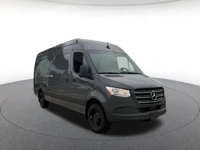 2025 Mercedes-Benz Sprinter 2500 High Roof 4-Cyl Diesel HO