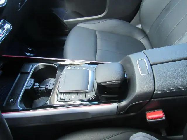 2022 Mercedes-Benz 300 4MATIC