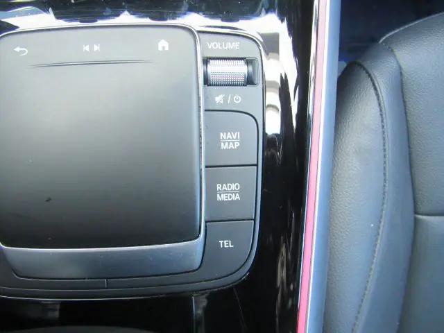 2022 Mercedes-Benz 300 4MATIC
