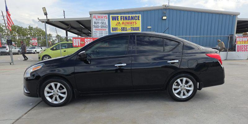 2015 Nissan Versa 1.6 SL