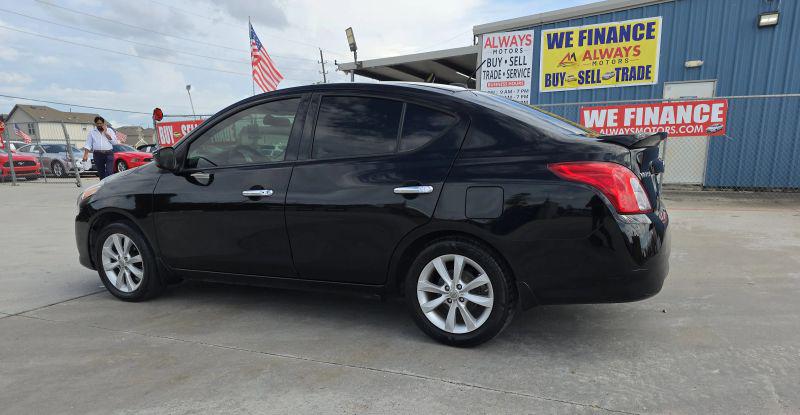 2015 Nissan Versa 1.6 SL