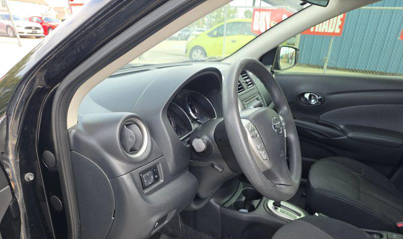 2015 Nissan Versa 1.6 SL