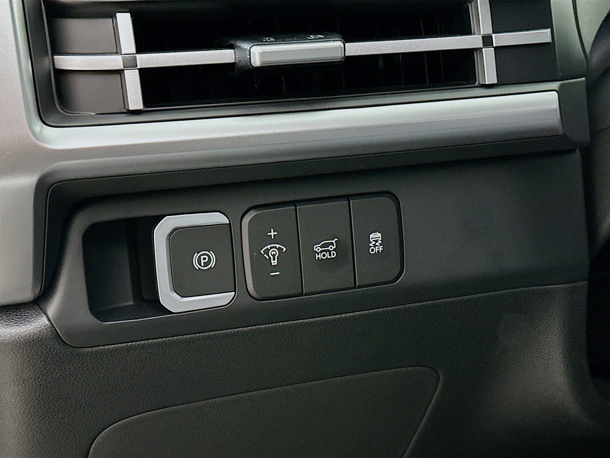 2026 Hyundai Santa Fe SEL - Photo 10