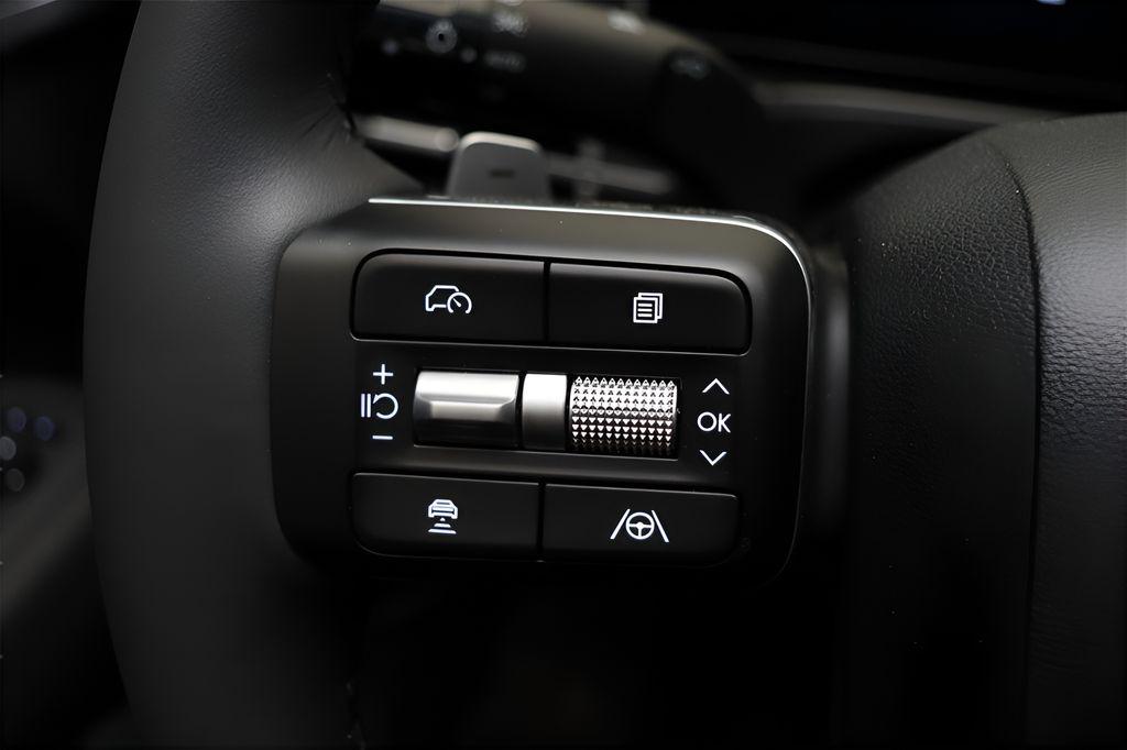 2026 Hyundai Santa Fe SE - Photo 13