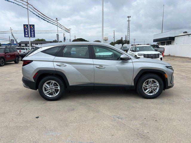 2026 Hyundai Tucson SE - Photo 2