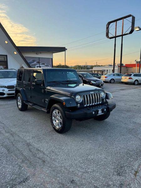 2018 Jeep Wrangler JK Unlimited Sahara 4x4