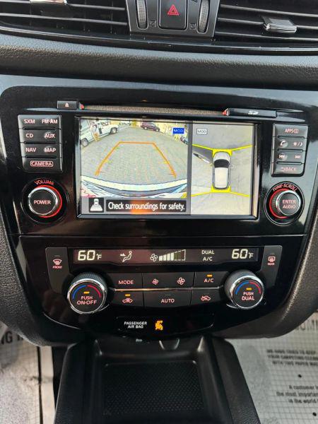 2017 Nissan Rogue Sport SV