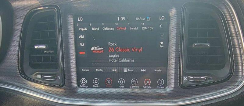 2017 Dodge Challenger SXT Plus