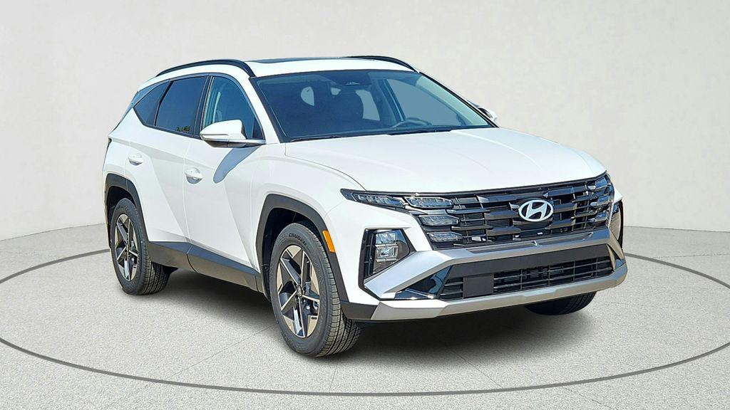 2026 Hyundai Tucson SEL Premium FWD's photo