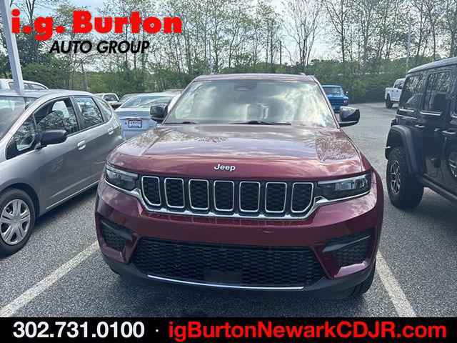 2023 Jeep Grand Cherokee Laredo 4x4