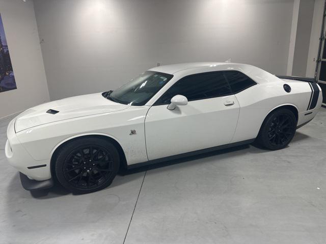 2016 Dodge Challenger R/T Scat Pack