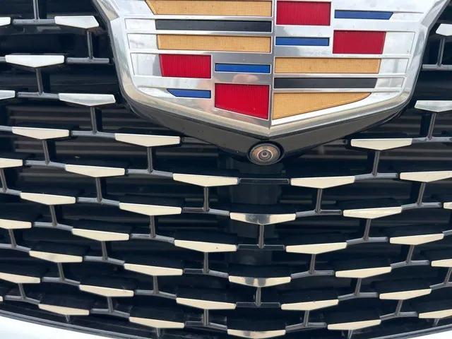 2024 Cadillac XT6 FWD Premium Luxury