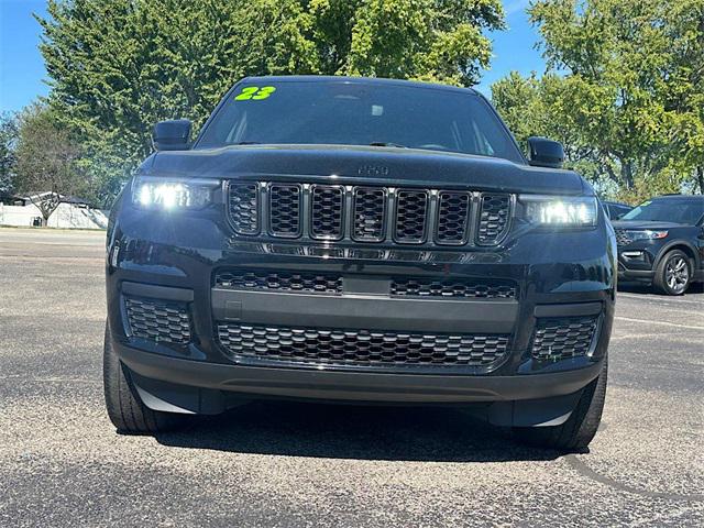 2023 Jeep Grand Cherokee L Altitude 4x4 2023 Jeep Grand Cherokee L Altitude 4x4