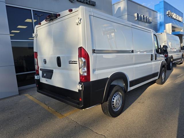 2025 RAM ProMaster 2500 Cargo Van Tradesman Low Roof 136 WB w/Pass Seat