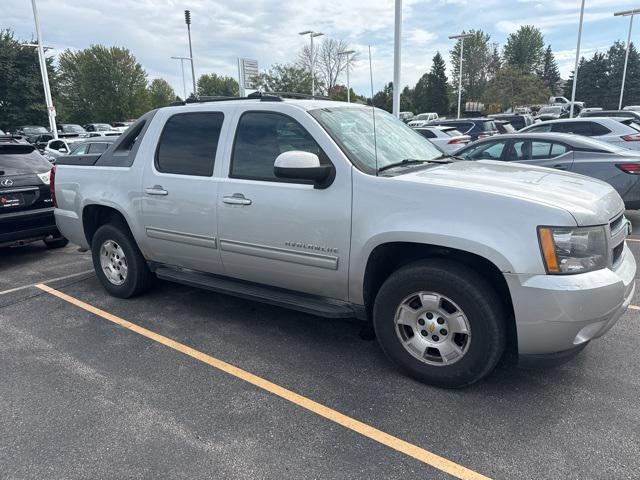 2011 Chevrolet Avalanche 1500 LS