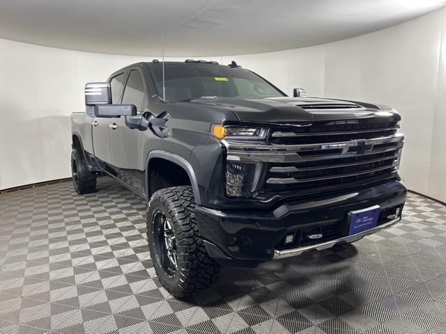 2022 Chevrolet Silverado 3500HD 4WD Crew Cab Long Bed High Country 2022 Chevrolet Silverado 3500HD 4WD Crew Cab Long Bed High Country