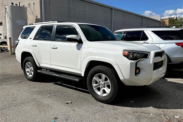 2022 Toyota 4Runner SR5