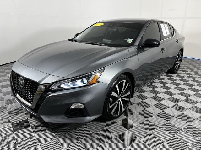 2022 Nissan Altima SR FWD