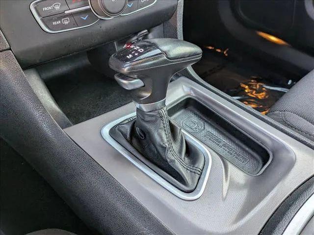 2022 Dodge Charger SXT RWD