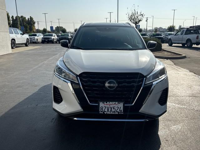2022 Nissan Kicks SV Xtronic CVT