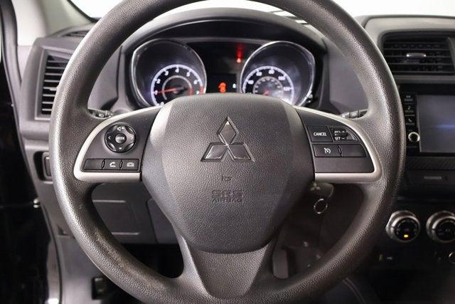 2020 Mitsubishi Outlander Sport 2.0 ES 2020 Mitsubishi Outlander Sport 2.0 ES