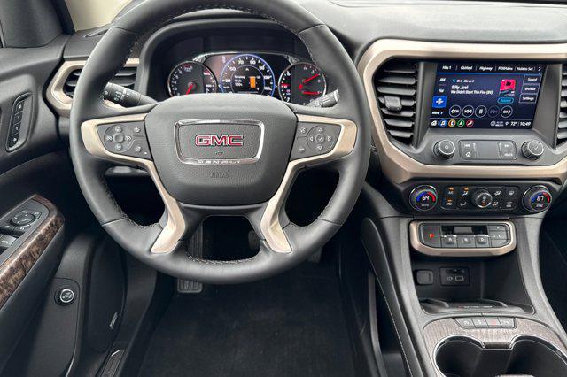 2023 GMC Acadia AWD Denali