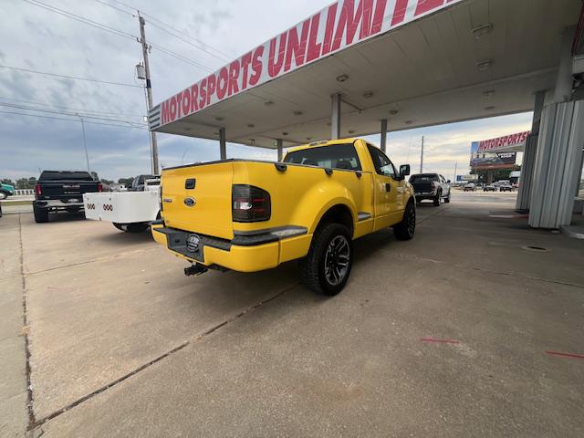 2004 Ford F-150 STX