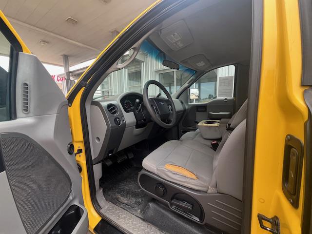 2004 Ford F-150 STX