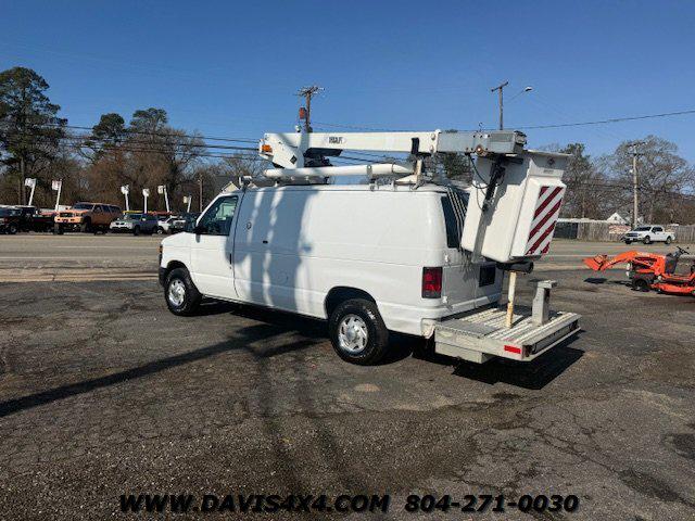 2011 Ford E-350 Super Duty Commercial