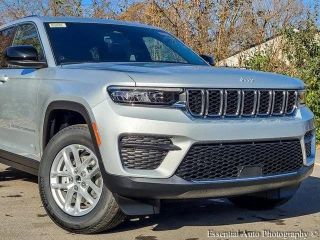 2025 Jeep Grand Cherokee GRAND CHEROKEE LAREDO X 4X4 2025 Jeep Grand Cherokee GRAND CHEROKEE LAREDO X 4X4
