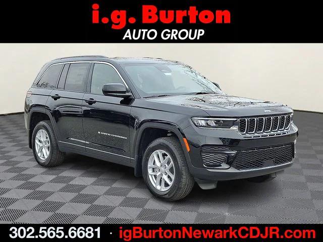 2025 Jeep Grand Cherokee GRAND CHEROKEE LAREDO X 4X4
