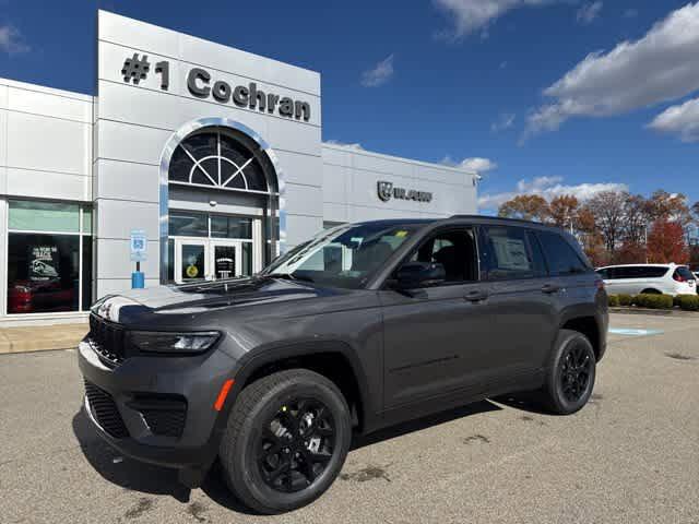 2025 Jeep Grand Cherokee GRAND CHEROKEE ALTITUDE X 4X4 2025 Jeep Grand Cherokee GRAND CHEROKEE ALTITUDE X 4X4