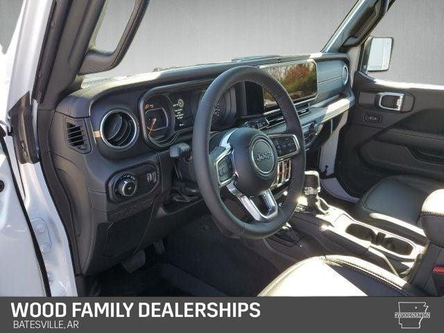 2026 Jeep Wrangler 4-Door Sahara 4x4