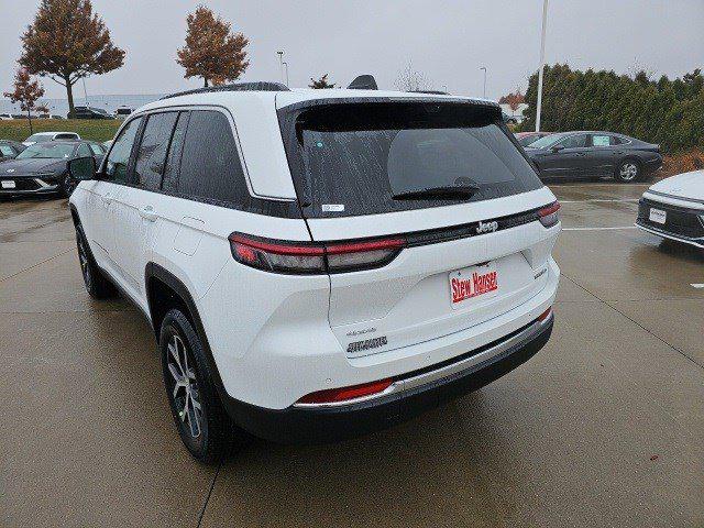 2025 Jeep Grand Cherokee GRAND CHEROKEE LIMITED 4X4