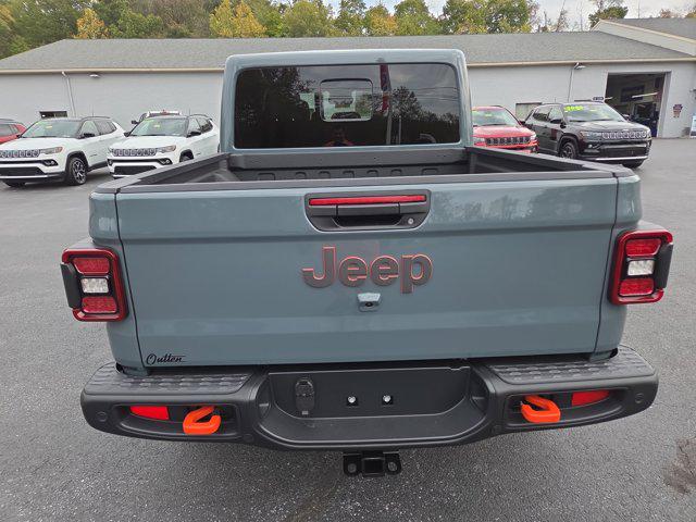 2025 Jeep Gladiator GLADIATOR MOJAVE X 4X4