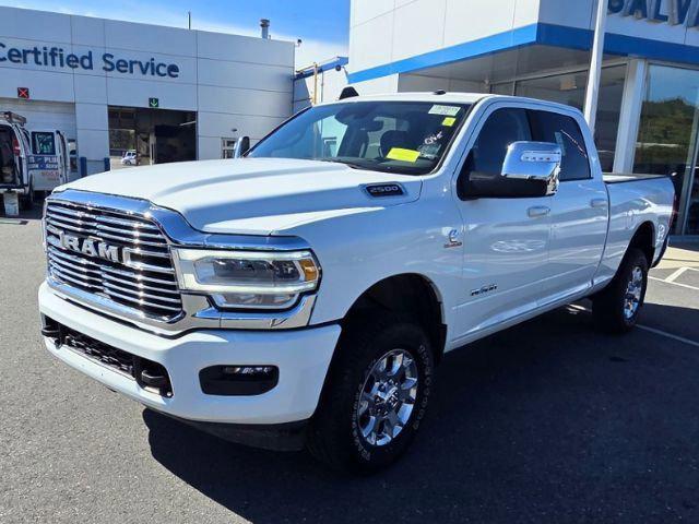 2024 RAM 2500 Laramie Crew Cab 4x4 64 Box